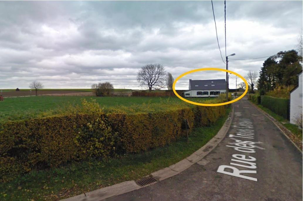 Confortable A La Campagne Et Proche De La *