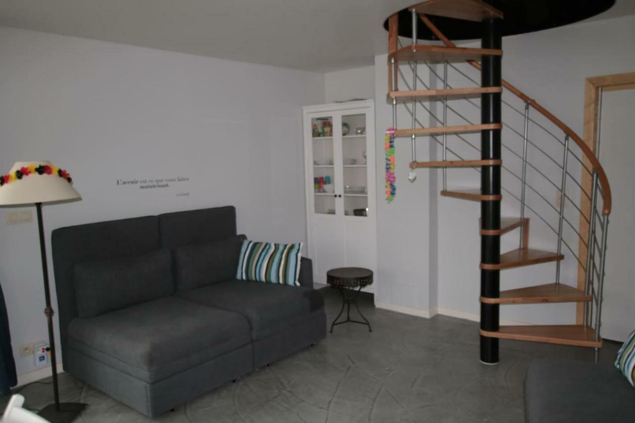 Apartment Confortable A La Campagne Et Proche De La Walhain-Saint-Paul
